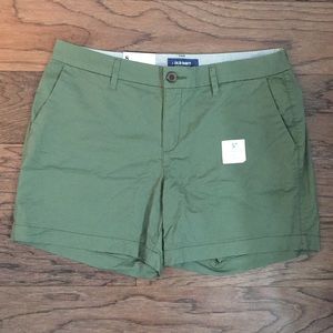 Green ON shorts NWT sz 8